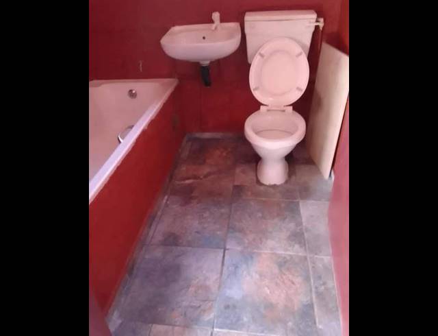 2 BEDROOM HOUSE FOR SALE IN SOSHANGUVE SOUTH